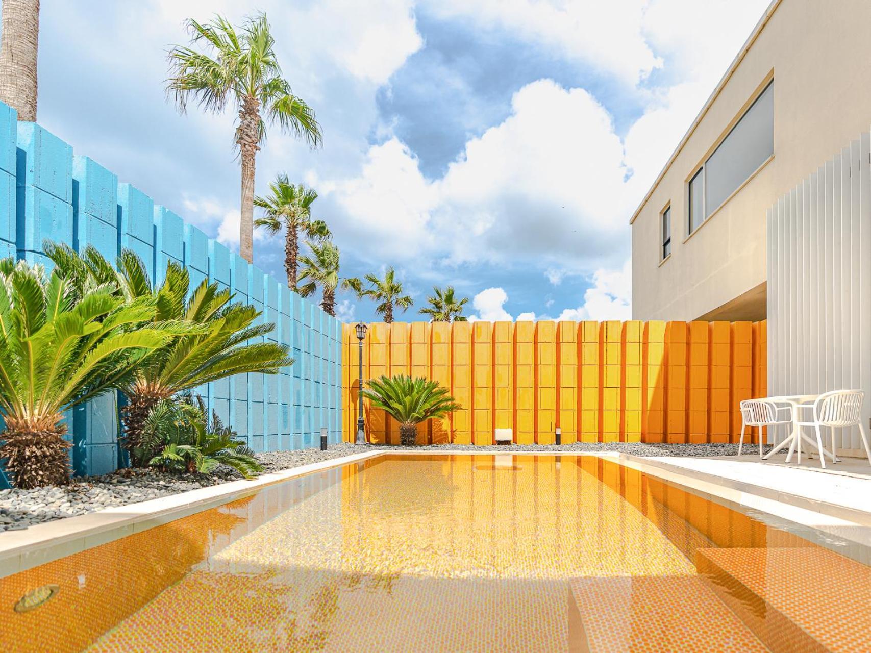 Boutique Pool Villa Namib Чечжу Екстер'єр фото