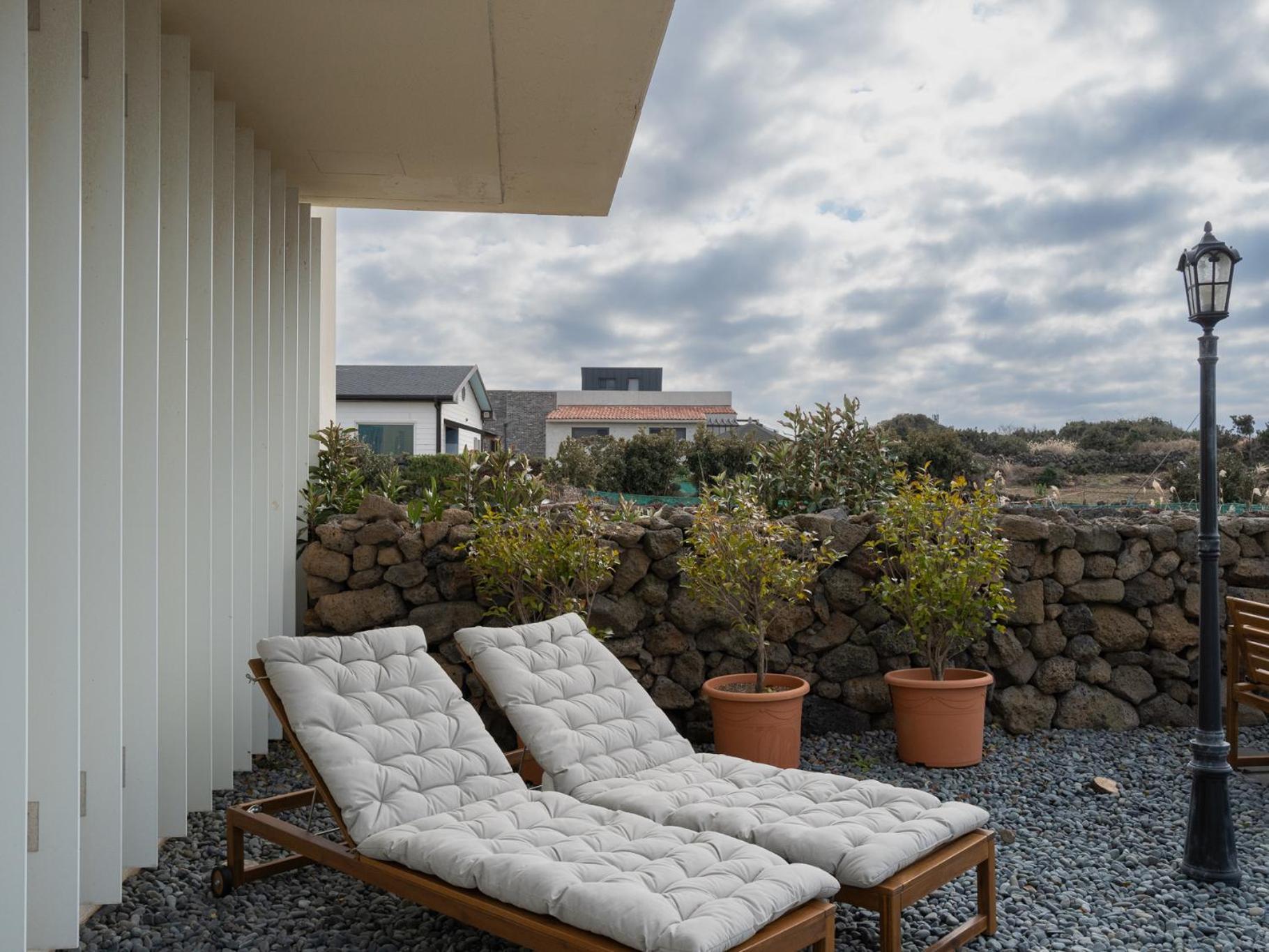 Boutique Pool Villa Namib Чечжу Екстер'єр фото